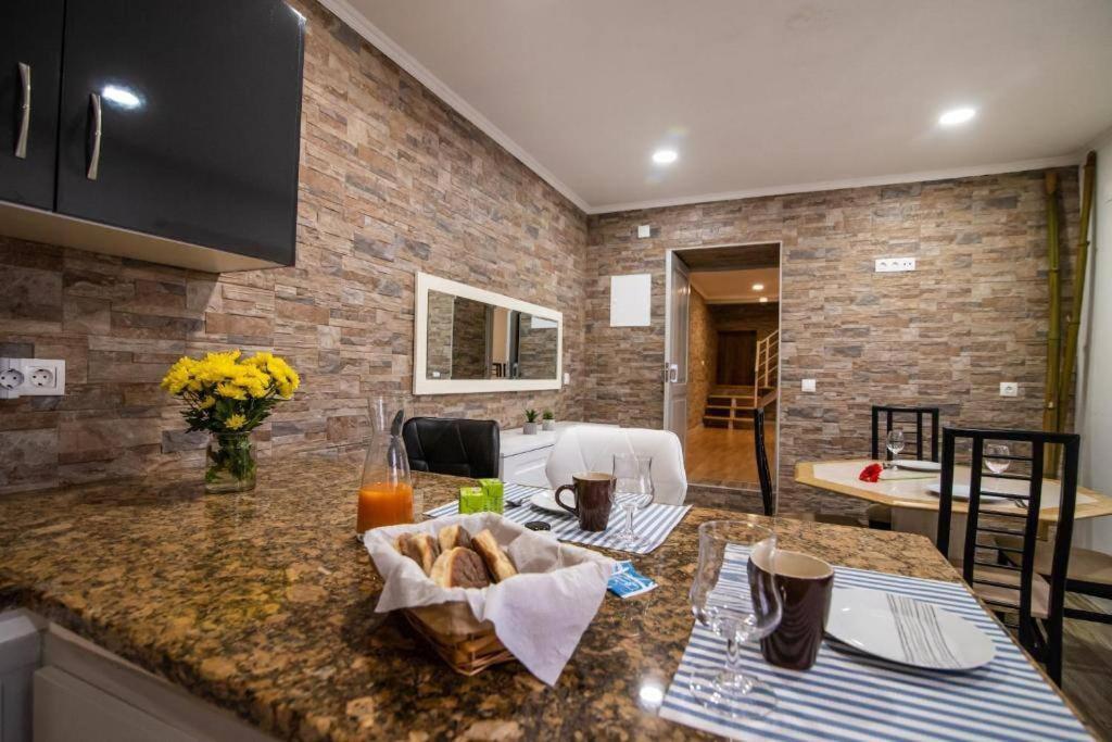 Casa Das Capelas - Perfect For Families Ponta Delgada  Ngoại thất bức ảnh