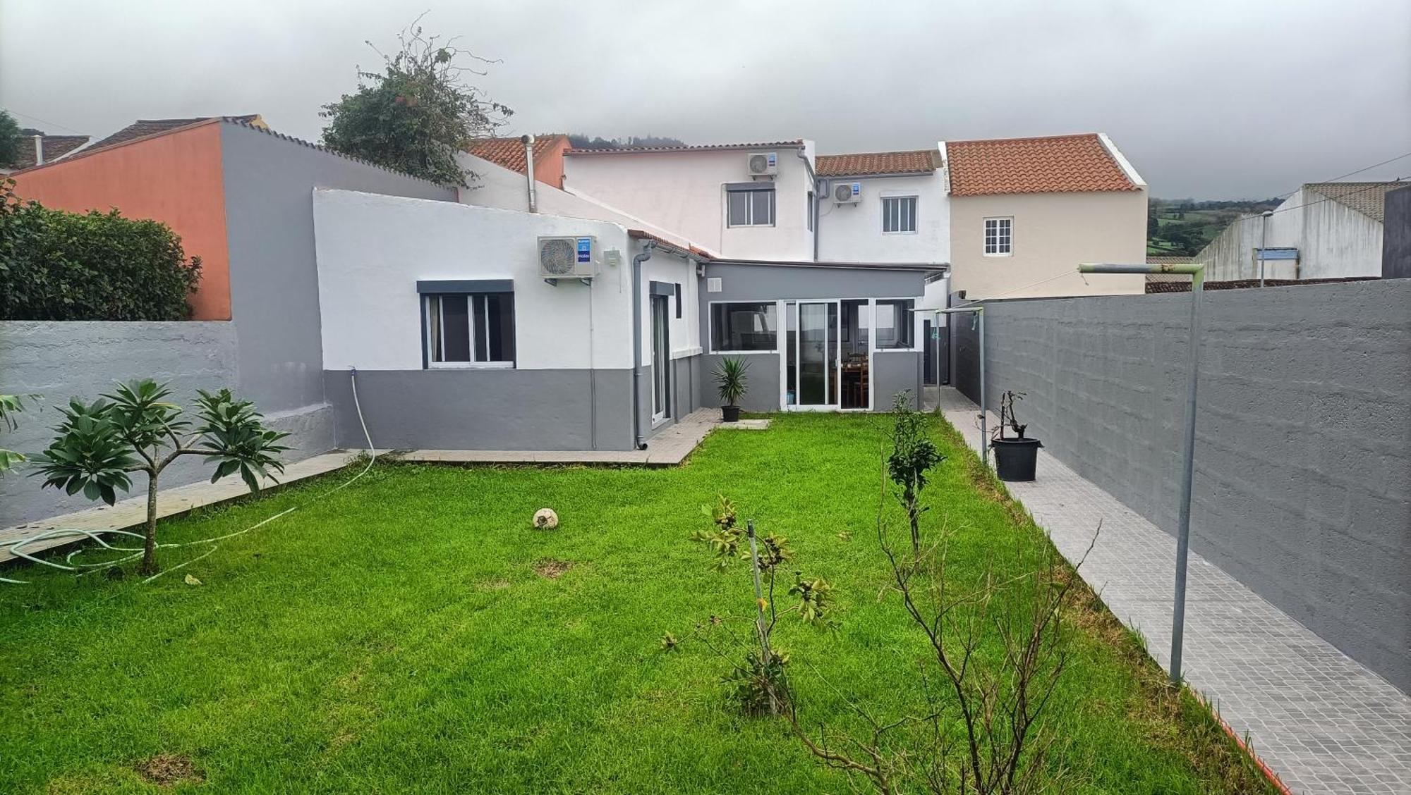 Casa Das Capelas - Perfect For Families Ponta Delgada  Ngoại thất bức ảnh